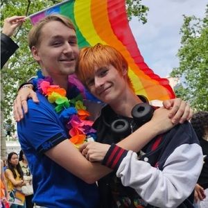 Meet your Posher, Leon